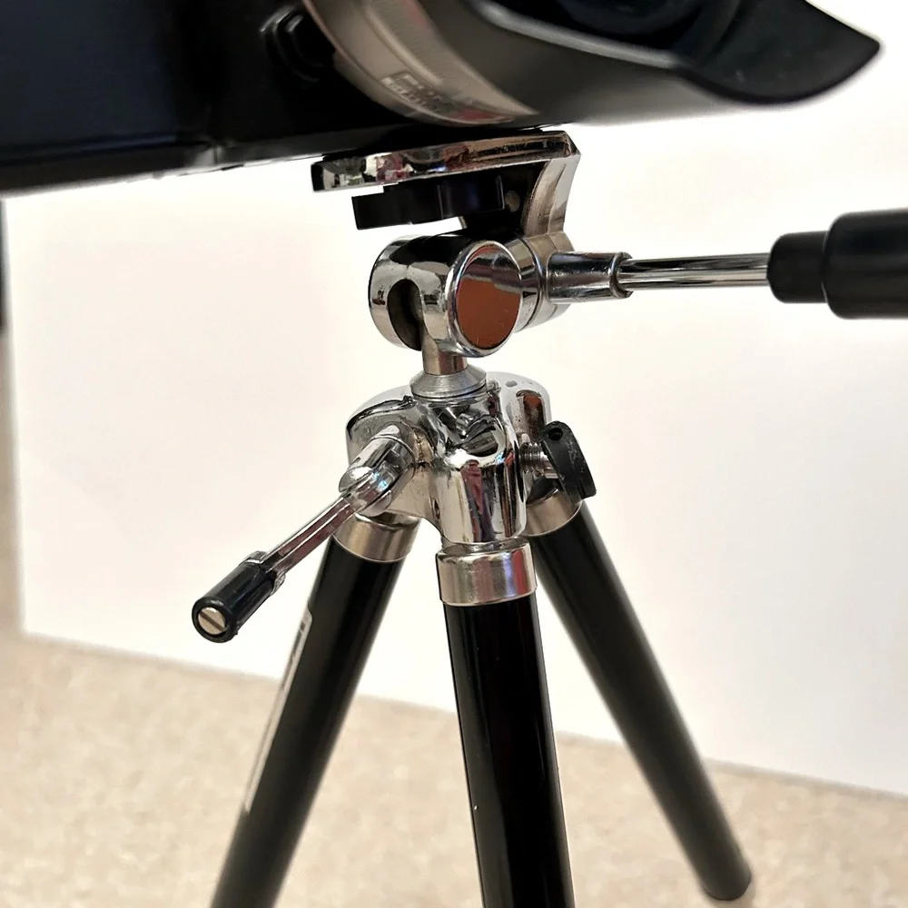 Tripod Compact Lightweight 8 sections SUPER FAST SHIPPING